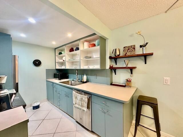 2070 Cornwall D, Boca Raton, FL 33434