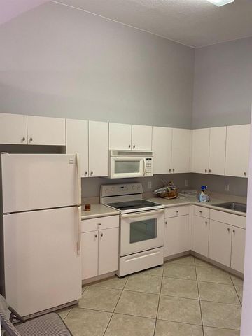 2551 Man Of War, West Palm Beach, FL 33411