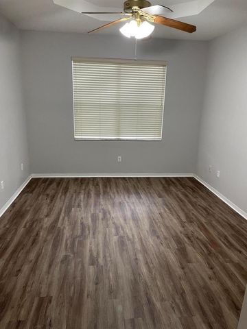 2551 Man Of War, West Palm Beach, FL 33411