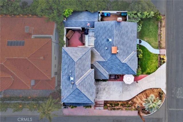 744 10th, Manhattan Beach, CA 90266