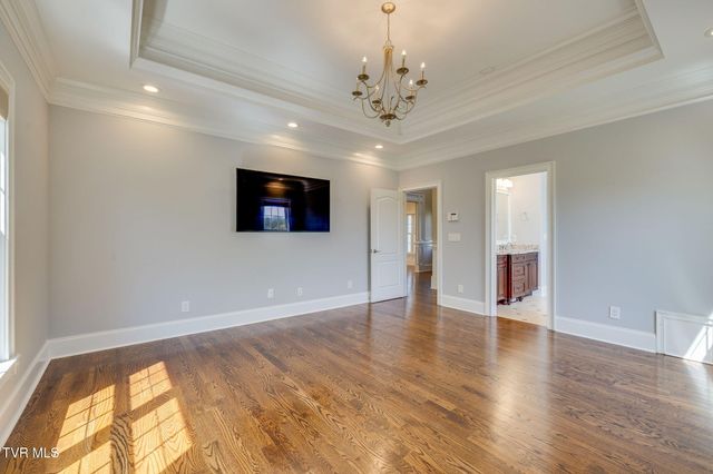 5079 Rose Gardens Circle, Kingsport, TN 37660