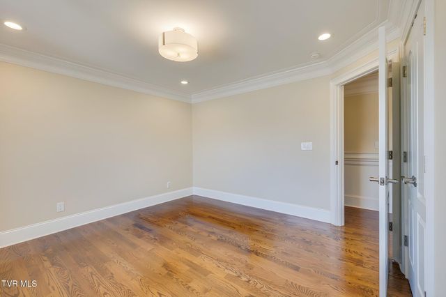 5079 Rose Gardens Circle, Kingsport, TN 37660