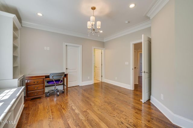 5079 Rose Gardens Circle, Kingsport, TN 37660