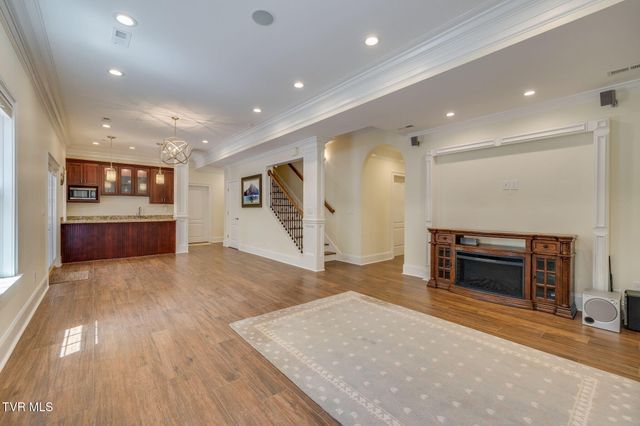 5079 Rose Gardens Circle, Kingsport, TN 37660