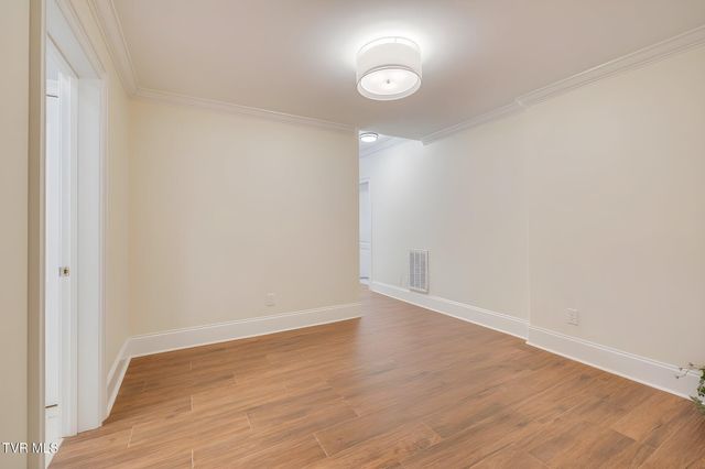 5079 Rose Gardens Circle, Kingsport, TN 37660