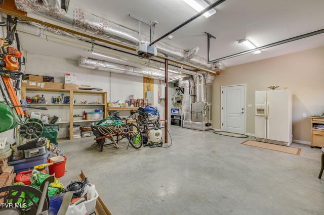 5079 Rose Gardens Circle, Kingsport, TN 37660