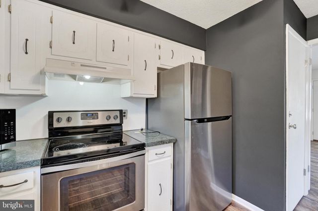 112 FREEDOM AVE, New Freedom, PA 17349