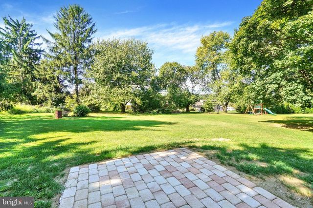 112 FREEDOM AVE, New Freedom, PA 17349