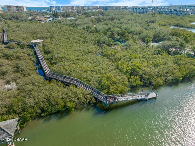 4863 S Atlantic Avenue, Ponce Inlet, FL 32127
