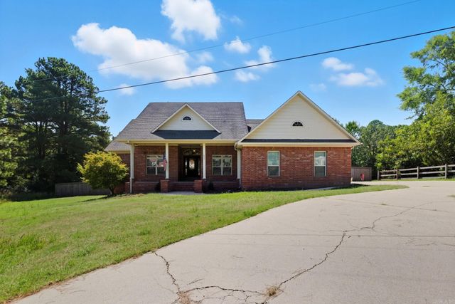 271 Dugger Rd, Beebe, AR 72012