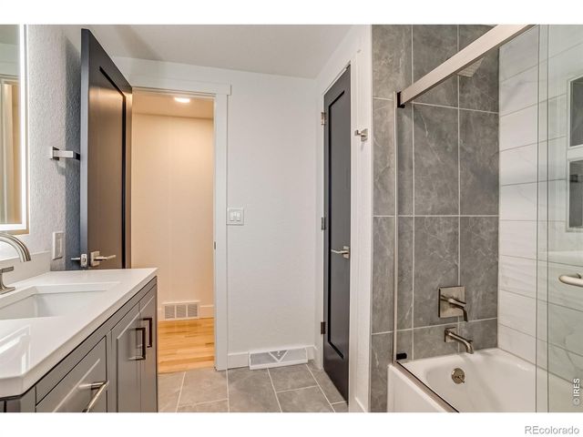 6314 Lake Drive, Longmont, CO 80503