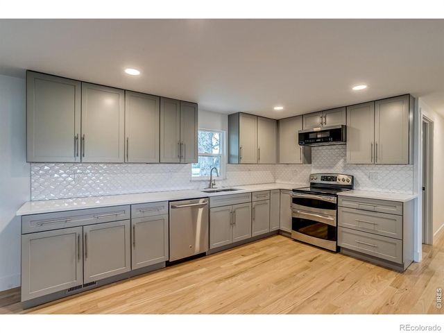 6314 Lake Drive, Longmont, CO 80503