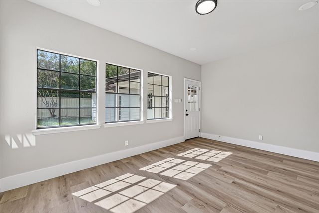 3138 Country Club Boulevard, Stafford, TX 77477