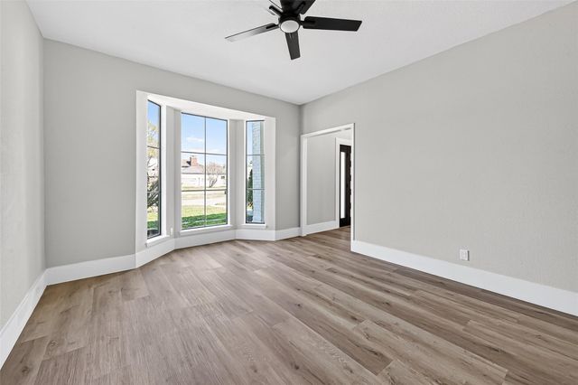 3138 Country Club Boulevard, Stafford, TX 77477