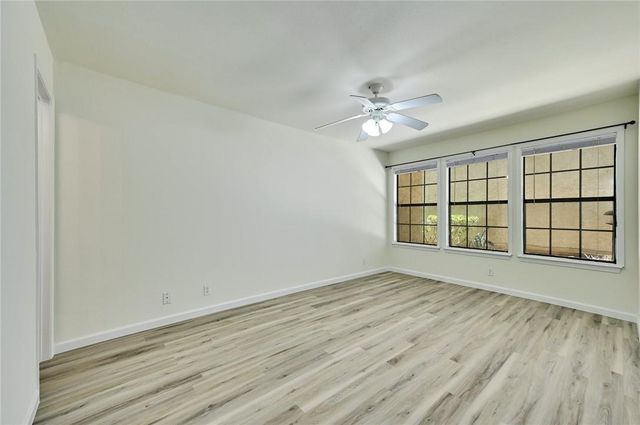 2215 Post RD 1002, Austin, TX 78704