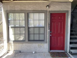 2215 Post RD 1002, Austin, TX 78704
