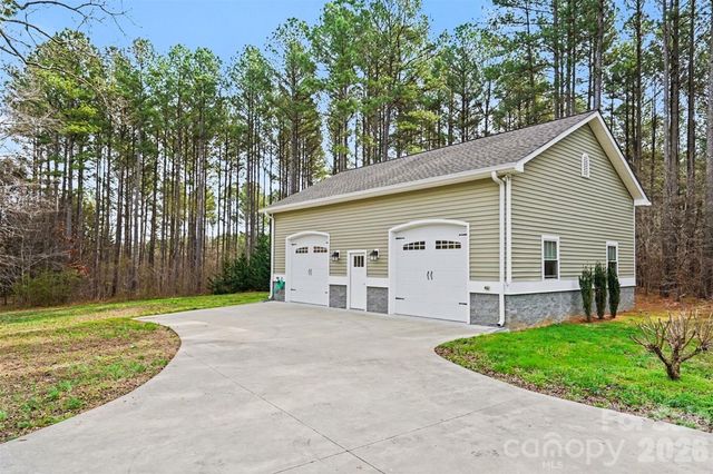 9511 Foil Road, Mount Pleasant, NC 28124