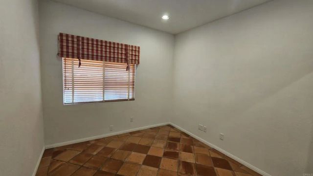 5365 Caminito Exquisito, San Diego, CA 92130
