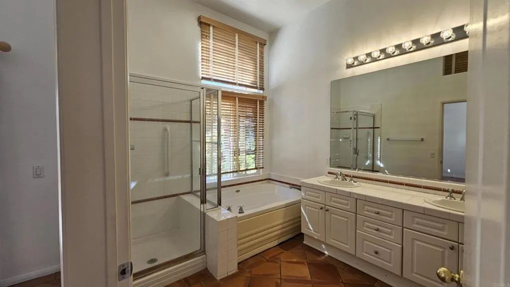 5365 Caminito Exquisito, San Diego, CA 92130