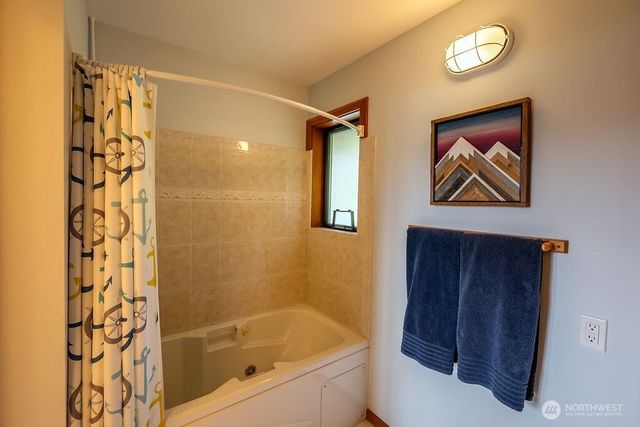 3757 Mud Bay Road, Lopez Island, WA 98261
