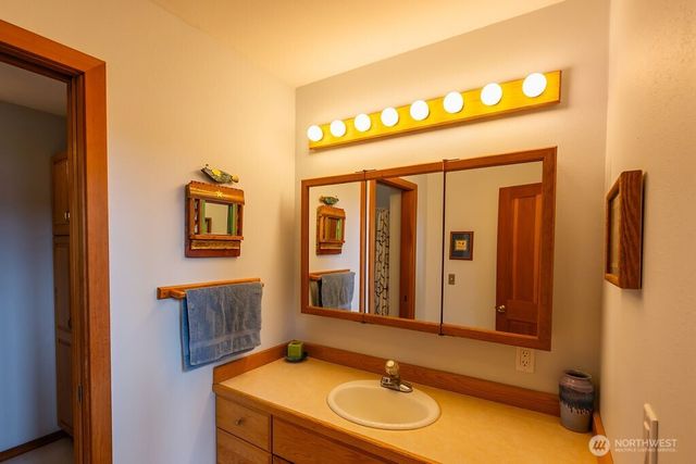 3757 Mud Bay Road, Lopez Island, WA 98261