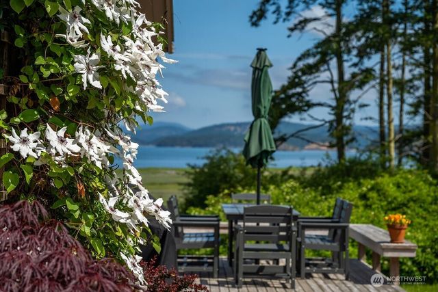 3757 Mud Bay Road, Lopez Island, WA 98261