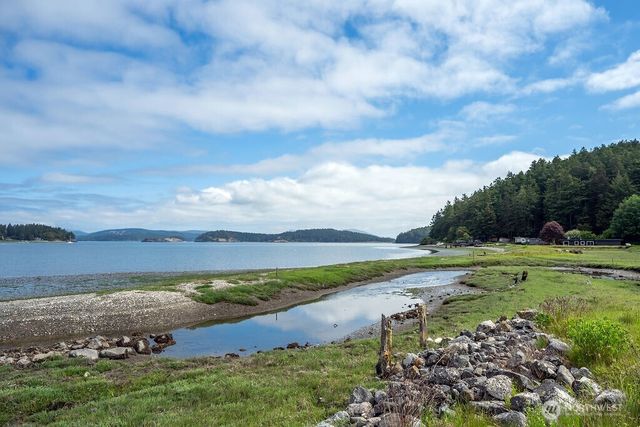 3757 Mud Bay Road, Lopez Island, WA 98261
