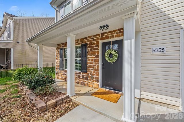 5223 Fernhill Drive, Charlotte, NC 28217