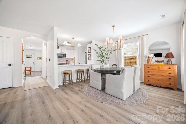 5223 Fernhill Drive, Charlotte, NC 28217