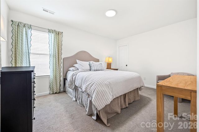 5223 Fernhill Drive, Charlotte, NC 28217