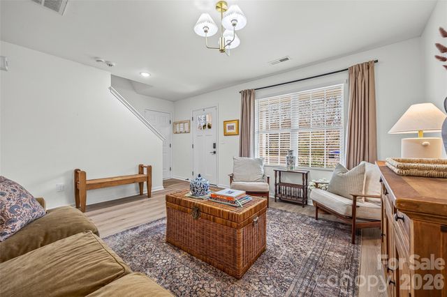 5223 Fernhill Drive, Charlotte, NC 28217