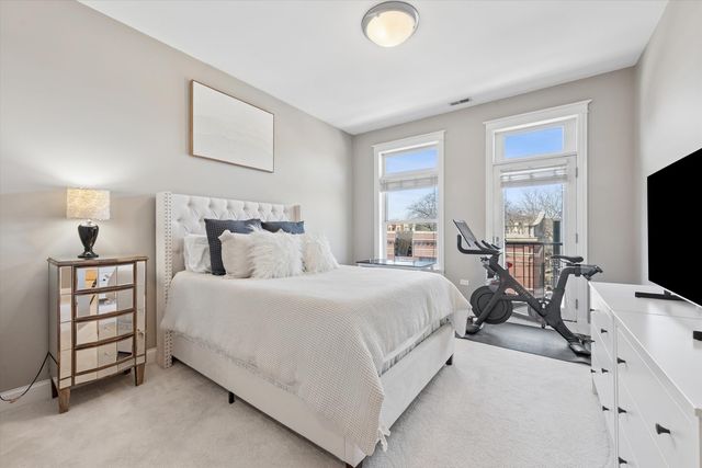 3755 N Racine Avenue 3C, Chicago, IL 60613