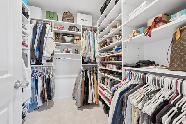 3755 N Racine Avenue 3C, Chicago, IL 60613