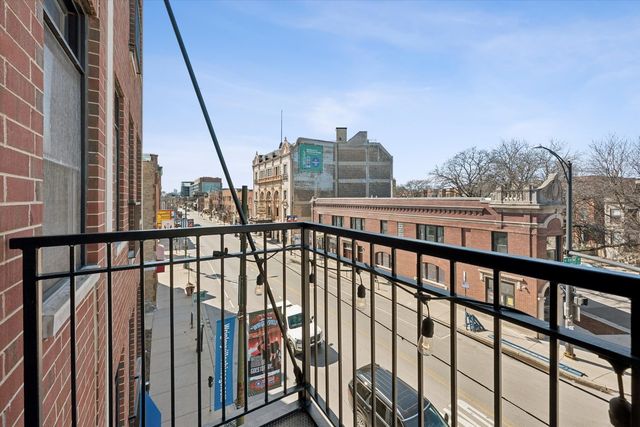 3755 N Racine Avenue 3C, Chicago, IL 60613