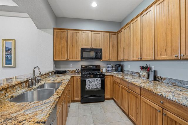 2410 KENSINGTON GREENS DRIVE 5, Sun City Center, FL 33573