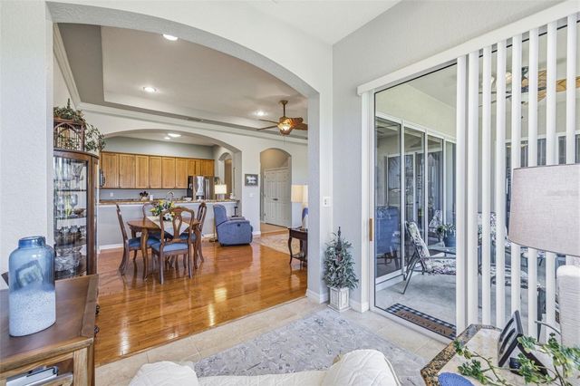 2410 KENSINGTON GREENS DRIVE 5, Sun City Center, FL 33573