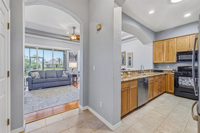 2410 KENSINGTON GREENS DRIVE 5, Sun City Center, FL 33573