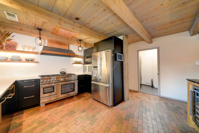 1016 Acequia Trail NW, Los Ranchos, NM 87107