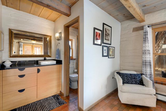 1016 Acequia Trail NW, Los Ranchos, NM 87107