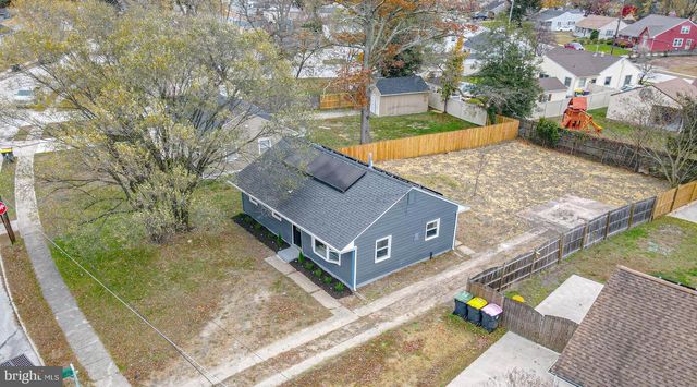 10 ASTOR AVE, West Berlin, NJ 08091