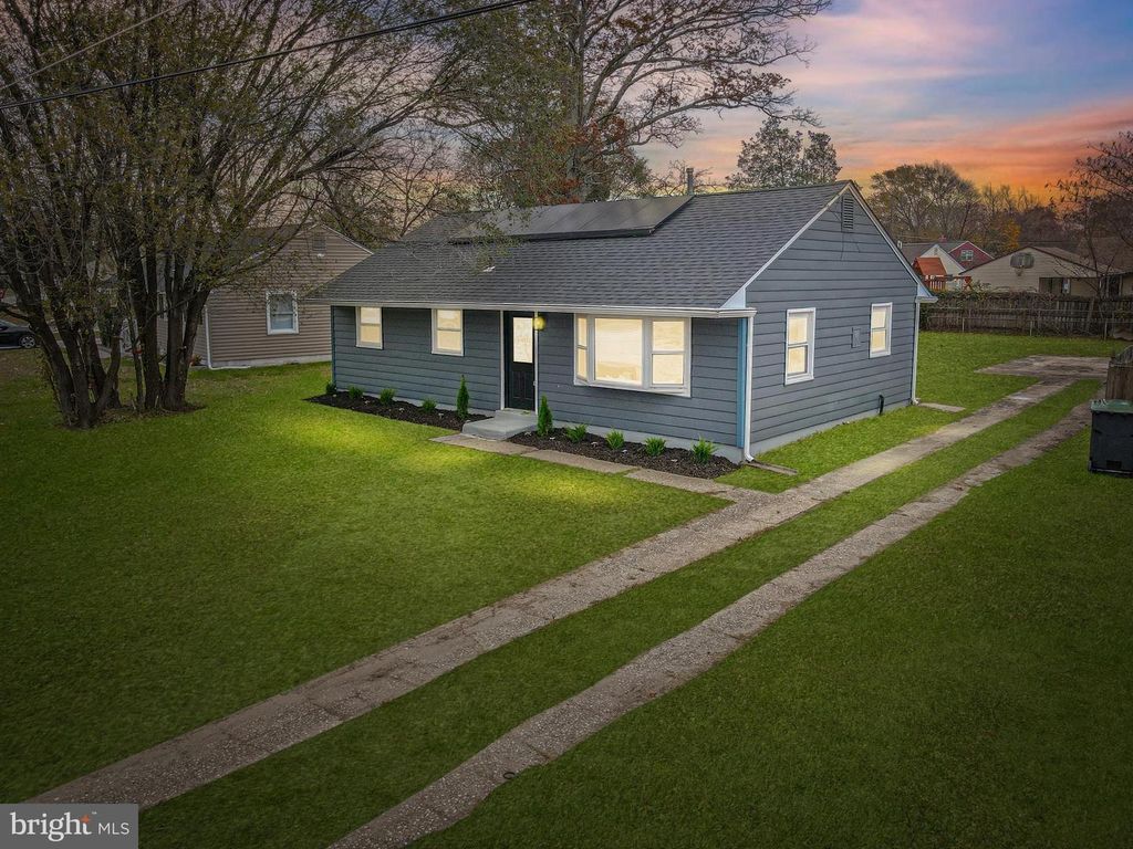 10 ASTOR AVE, West Berlin, NJ 08091