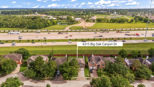 6315 Big Oak Canyon Drive, Richmond, TX 77469