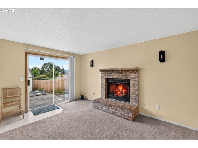 2911 22ND Pl, Forest Grove, OR 97116