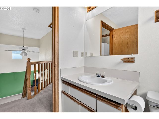 2911 22ND Pl, Forest Grove, OR 97116