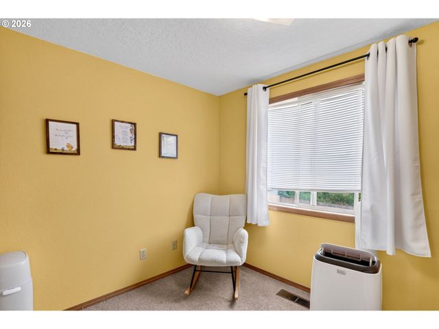2911 22ND Pl, Forest Grove, OR 97116