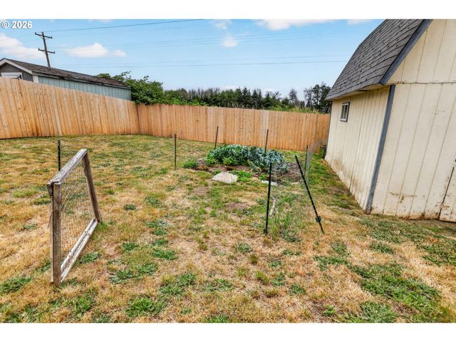2911 22ND Pl, Forest Grove, OR 97116