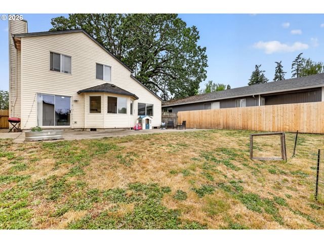 2911 22ND Pl, Forest Grove, OR 97116