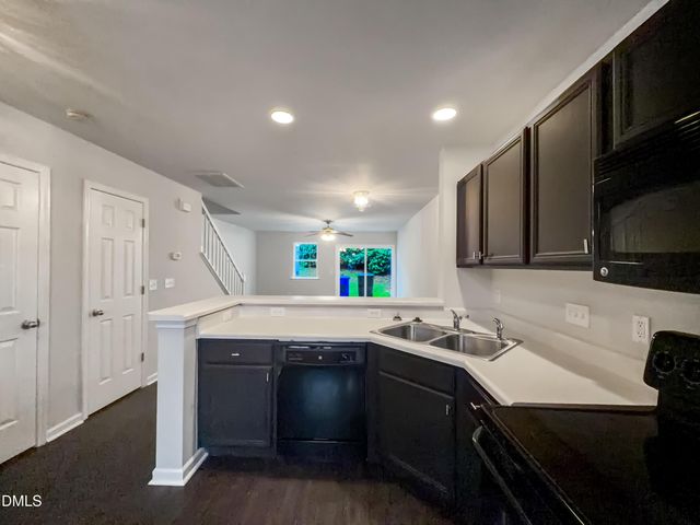 7931 Averette Hill Drive, Raleigh, NC 27616