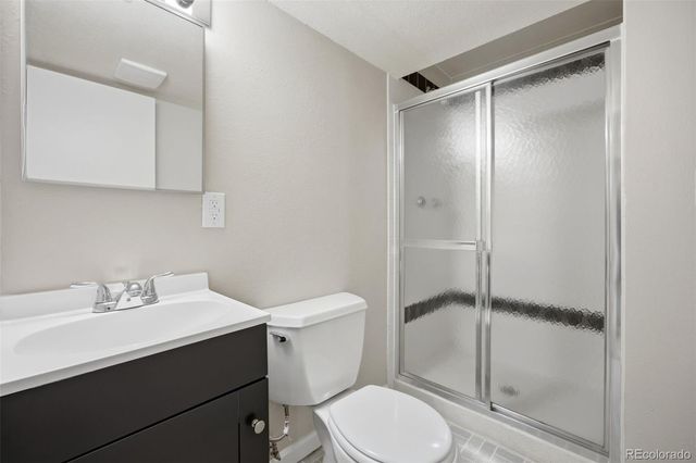 1157 E Kettle Place, Centennial, CO 80122