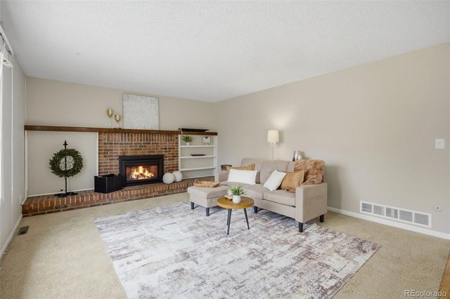 1157 E Kettle Place, Centennial, CO 80122